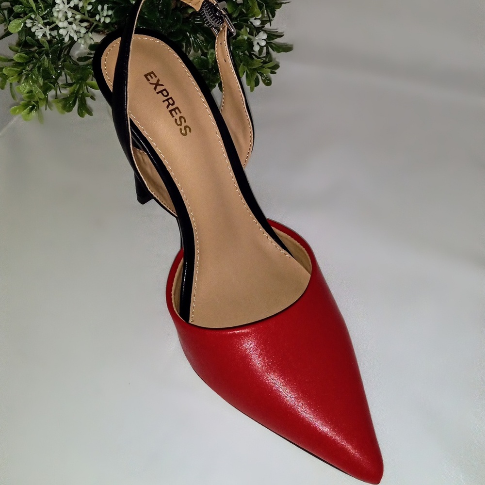 ❤️EXPRESS Shoes - Picture 5 of 8